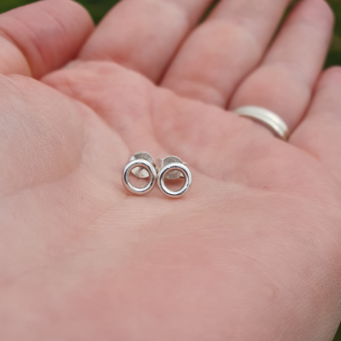 Dainty circle earrings