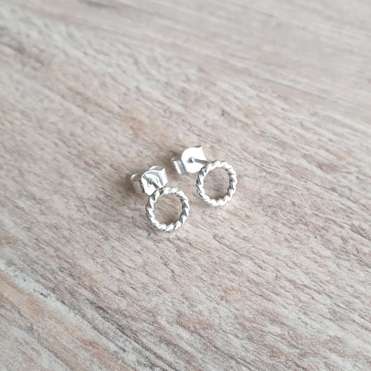 Twisted Wire Studs